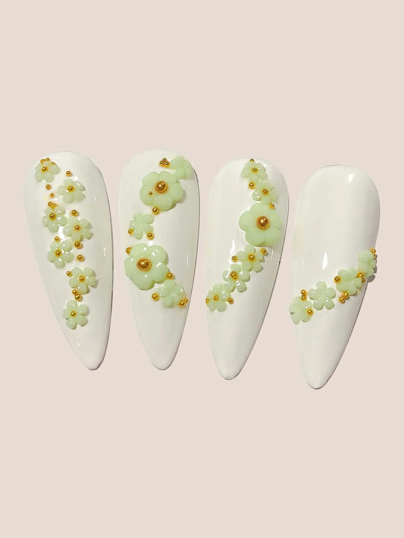 1pack Flower Shaped Nail Art Decoration