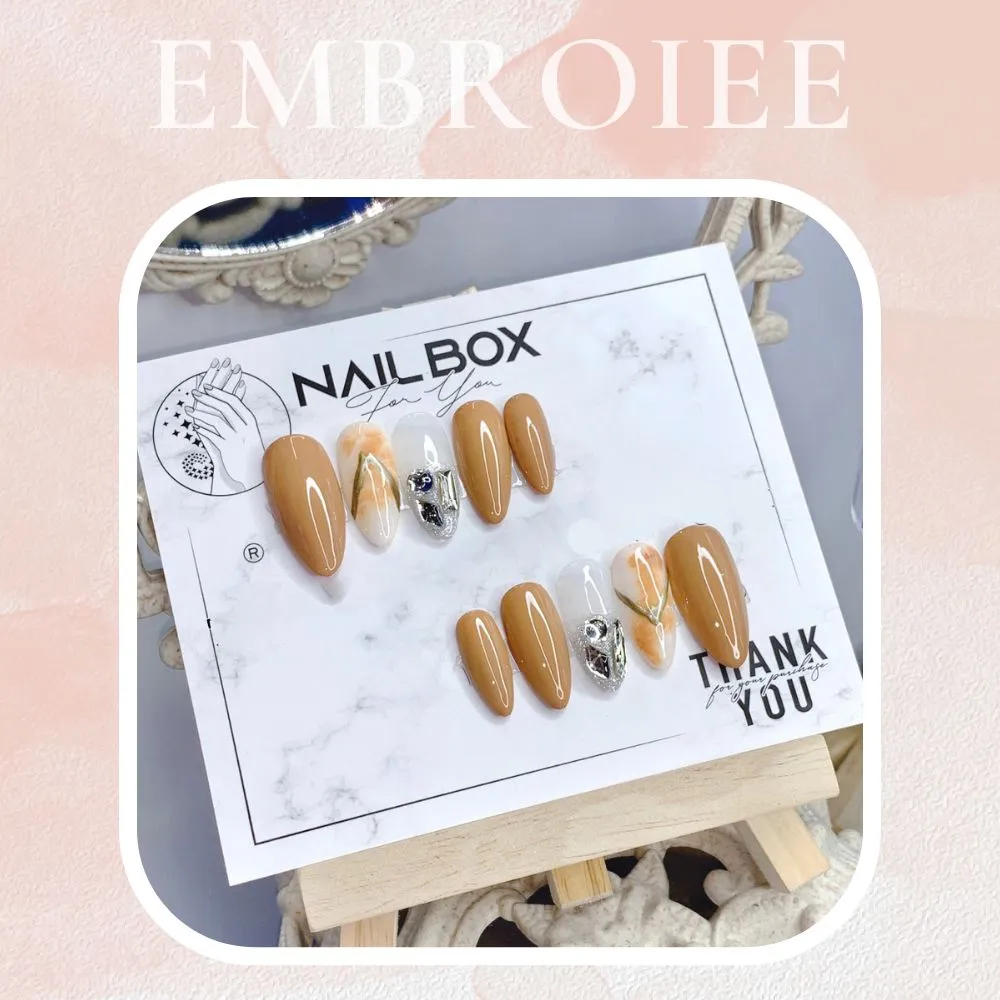 High Quality Stone Design Hand-painted Press On Nails