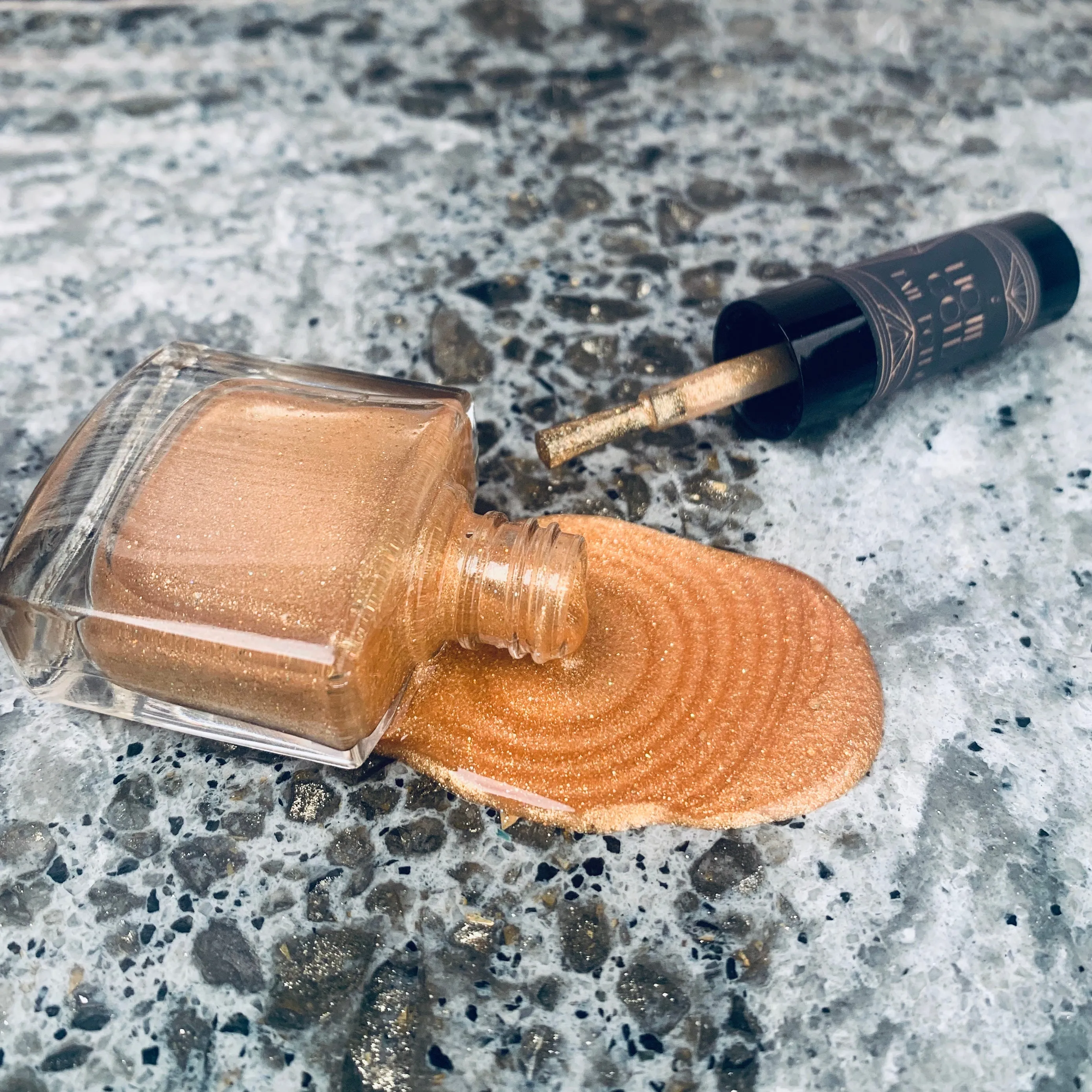 LIQUID GOLD Nail Polish SCENTED